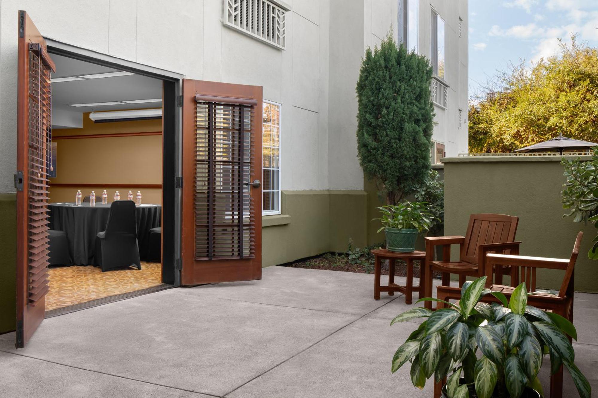 Larkspur Landing Extended Stay Suites Roseville Exterior foto